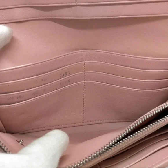 Miu Miu Pink Quilted Clutch with Silver Hardware - Picture 7 of 8